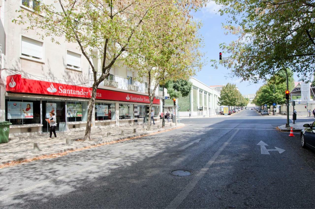 Saldanha Avenida * Lisbon